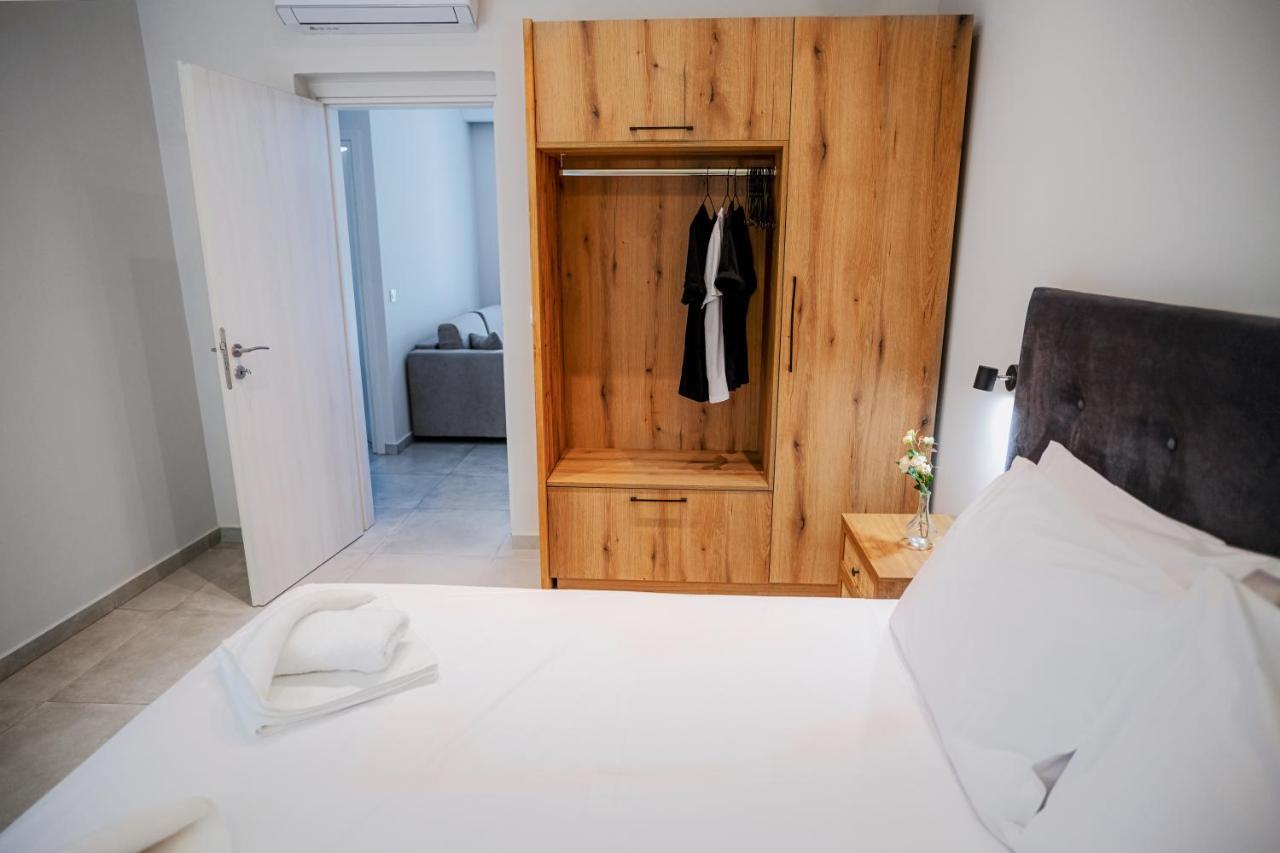 Sweven Luxury Apartments ソウダ エクステリア 写真